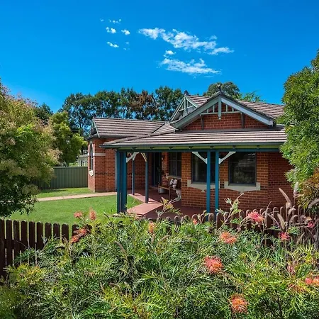 Holiday home Cavalo - Explore Wine Country From Art-filled Family Mudgee