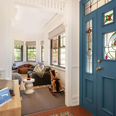 Holiday home Cavalo - Explore Wine Country From Art-filled Family