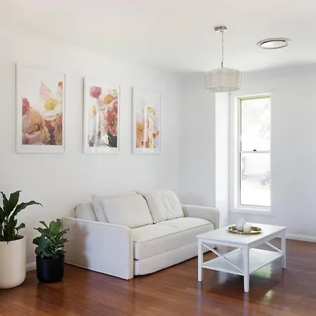 Adorable 1-bedroom Kuzman Holiday home Mudgee