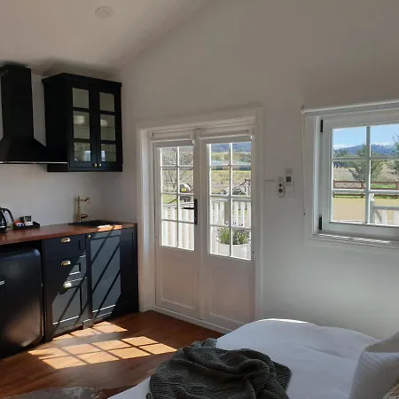 Dangerfield Oaks Boutique Cottage's *