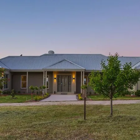 Abingdon House - Retreat Holiday home *