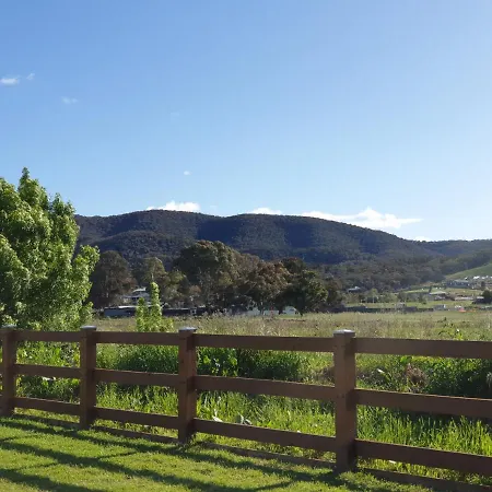 Dangerfield Oaks Boutique Cottage's * Mudgee