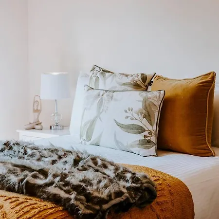 Nikki's On Market St - A Country Abode Holiday home *