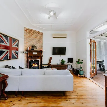 The Birdhouse - Your Well-deserved Country Retreat Holiday home *
