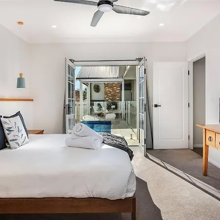 Mcg A Hamptons Inspired Holiday home