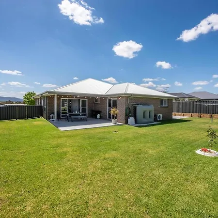 Helvetia - Modern Comfort Meets Country Convenience Mudgee