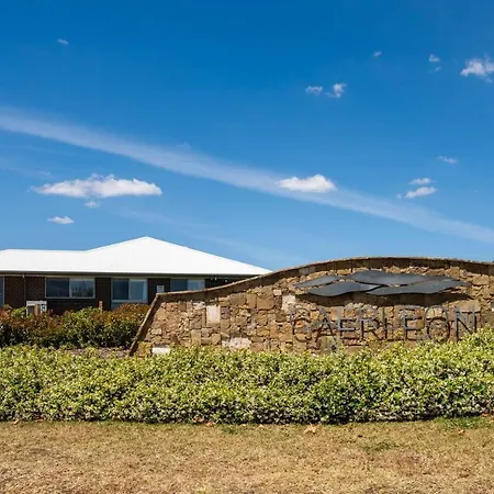 Helvetia - Modern Comfort Meets Country Convenience Holiday home *