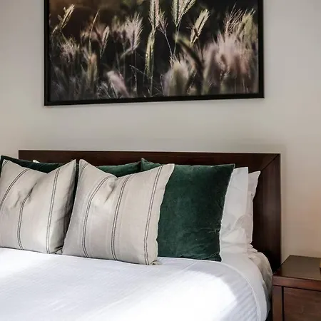 Holiday home Luxury Meets Modern Along Cudgegong River *