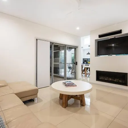 Luxury Meets Modern Along Cudgegong River Holiday home