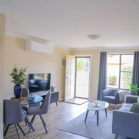 Apartment On Horatio *