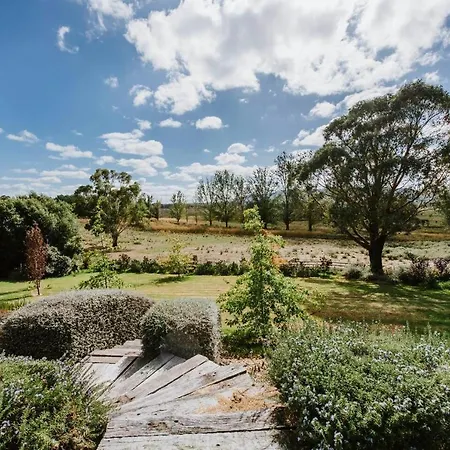 Ballantyne At Bombira - An Indulgent Country Escape * Mudgee