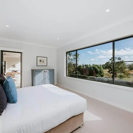 Ballantyne At Bombira - An Indulgent Country Escape * Mudgee