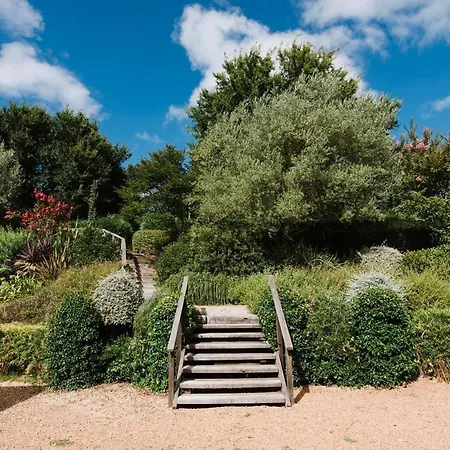 Ballantyne At Bombira - An Indulgent Country Escape Holiday home Mudgee
