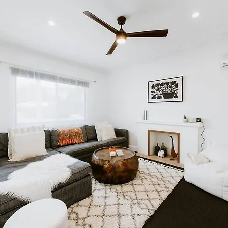 The Valerie - A Chic Family Haven In Town Hotel Mudgee
