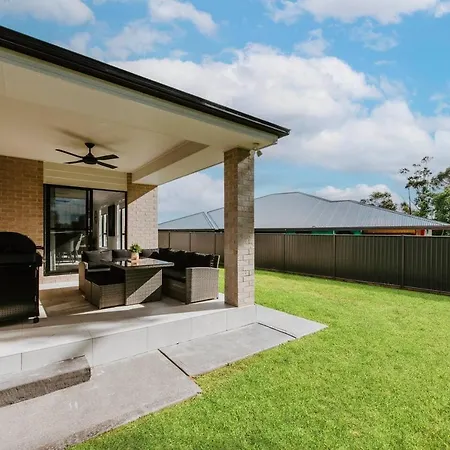 'logan House' A Modern Country-style Retreat * Mudgee