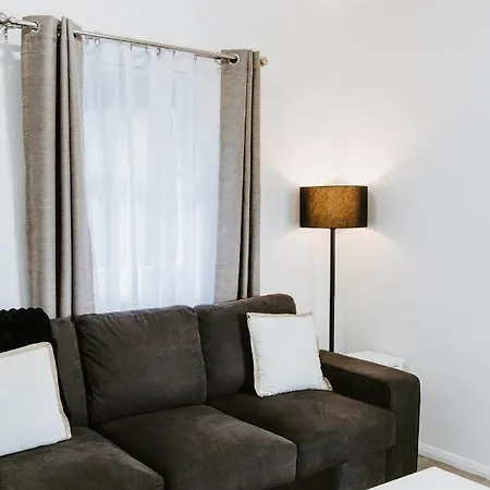 Claret On Douro - Ash Apartment Mudgee