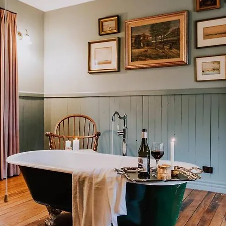 Black Springs - A Romantic Bushland Escape * Mudgee