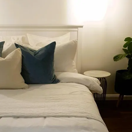 Dangerfield Oaks Boutique Cottage's Mudgee