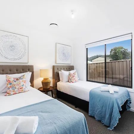 Stunning 4 Bedroom Escape Holiday home Mudgee