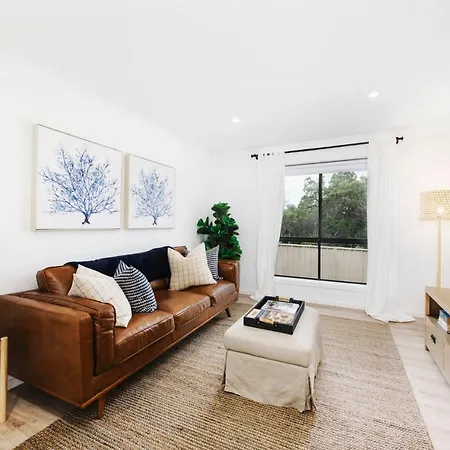 Stunning 4 Bedroom Escape Holiday home