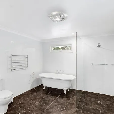 Bed & Breakfast Birches 4*