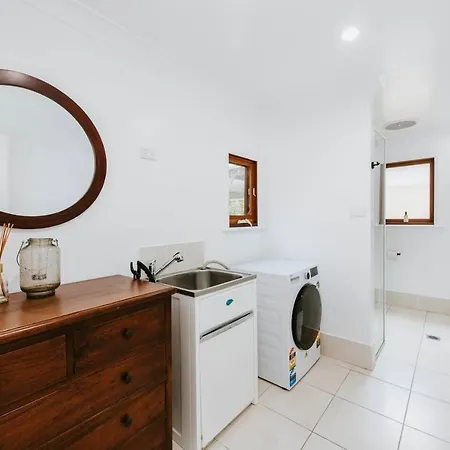 Yarranvale On Gladstone - A Gorgeous Country Abode Holiday home