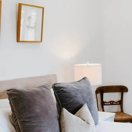 Holiday home Yarranvale On Gladstone - A Gorgeous Country Abode *