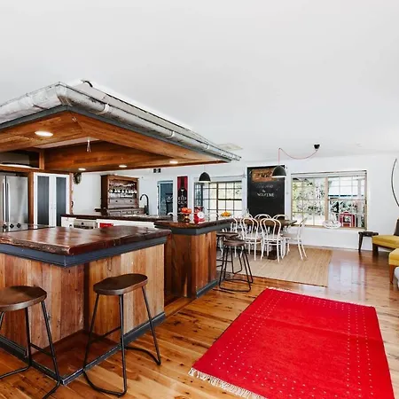 Holiday home 'wilpine' Poolside Country Luxury Near Town Mudgee