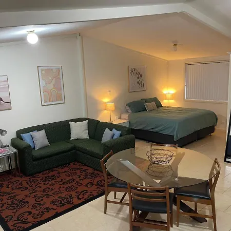 Comfortable And Well Equipped In - Rest Easy * Mudgee