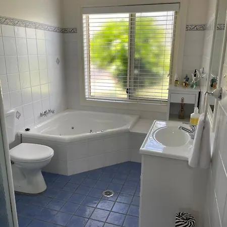 Spacious Style With Pool In - Rest Easy