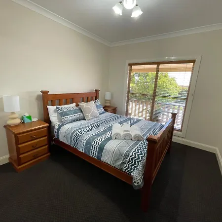 Spacious Style With Pool In - Rest Easy