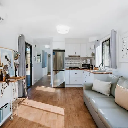 Canguri Boutique - A Memorable Near Holiday home