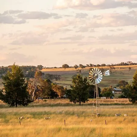 The Ithaca Farm Experience - A Unique Escape Holiday home Mudgee