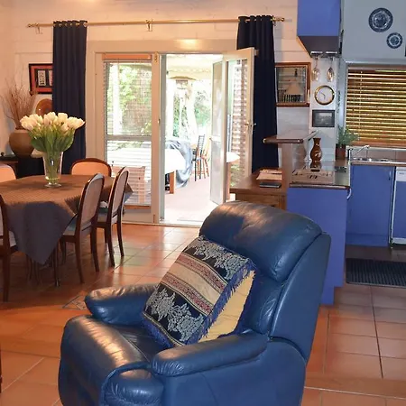 21 On Lawson Holiday home