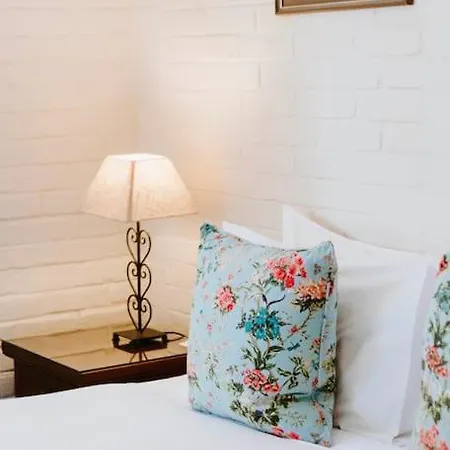 Holiday home Cawarra On The Park - Historic Grandeur Mudgee