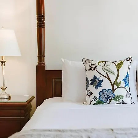 Holiday home Cawarra On The Park - Historic Grandeur Mudgee