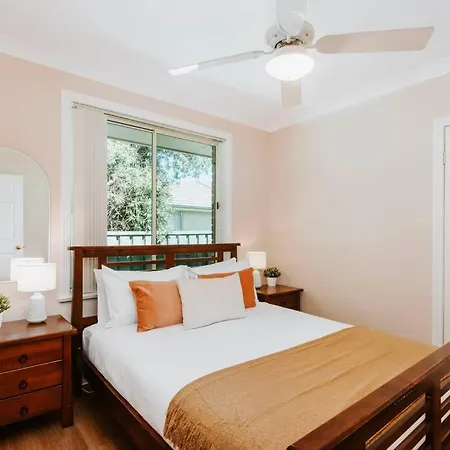 Holiday home Macquarie Manor - Experience Grand Country Living