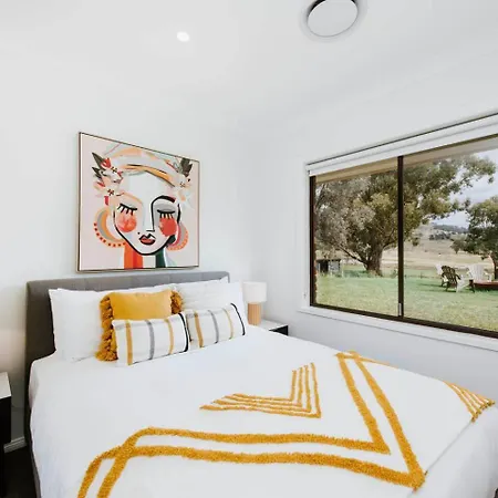 Anton Pavilion - Cheerful Country Solace In * Mudgee
