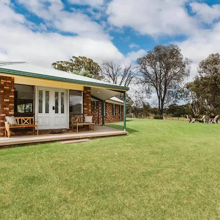 Anton Pavilion - Cheerful Country Solace In Holiday home