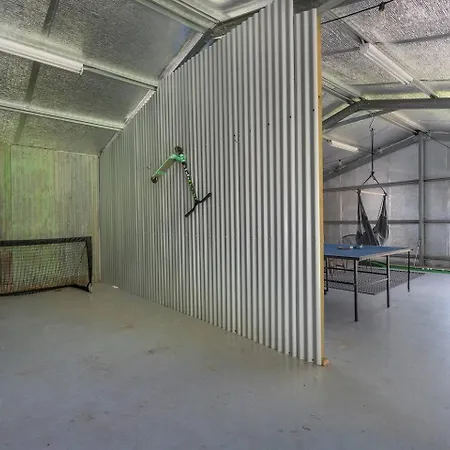 Holiday home Bancroft House On Scenic Golf Course Mudgee