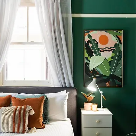Court House Hideaway - Country Comfort In Town * Mudgee