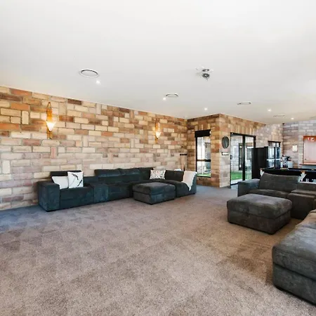 'tyalla Lodge' Unique Luxe Design In The Mountains * Mudgee