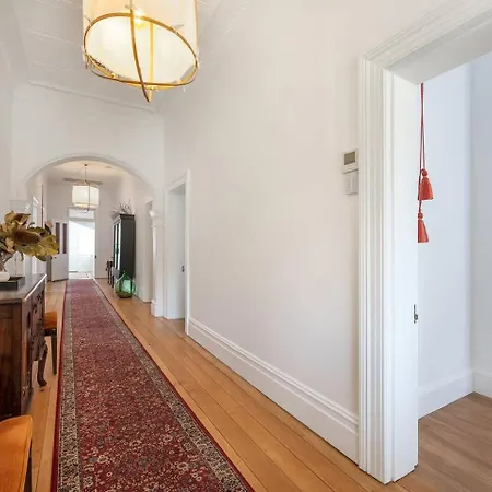 Holiday home Luxury At Lauralla - An Elegant Victorian Escape *