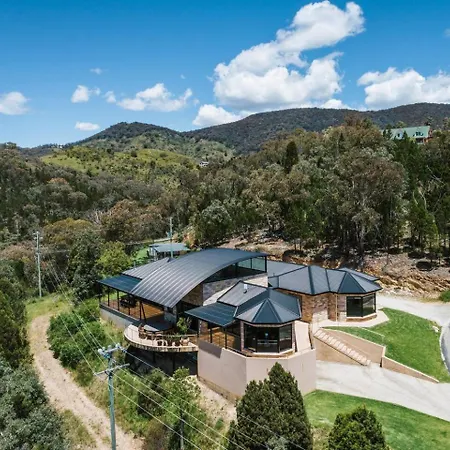 Holiday home 'tyalla Lodge' Unique Luxe Design In The Mountains