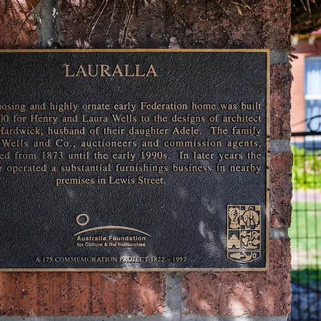 Luxury At Lauralla - An Elegant Victorian Escape Holiday home Mudgee