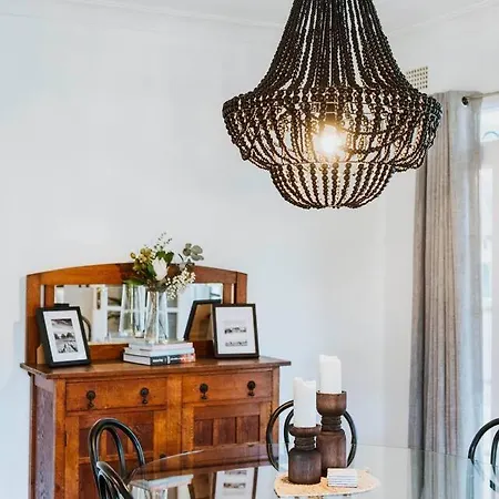 Charlie's Stylish Family-friendly In Downtown * Mudgee