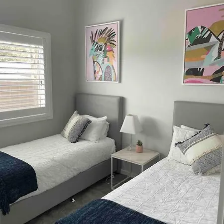 Holiday home Hamptons House -lux Mudgee