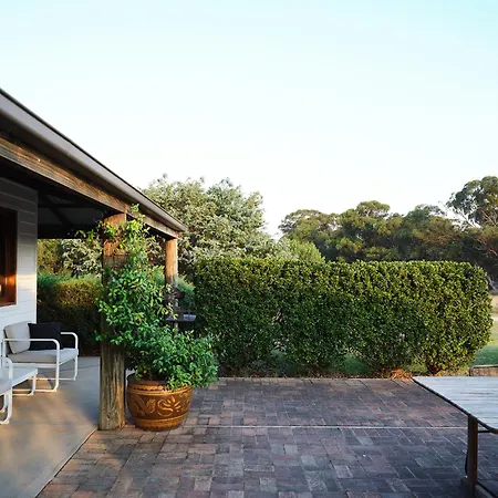 Villa Shawwood *