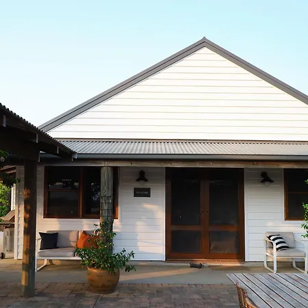 Villa Shawwood