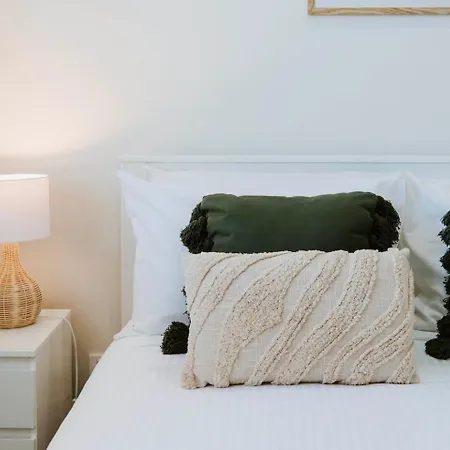 'the Karinya' Blissful Countryside Charm In Holiday home